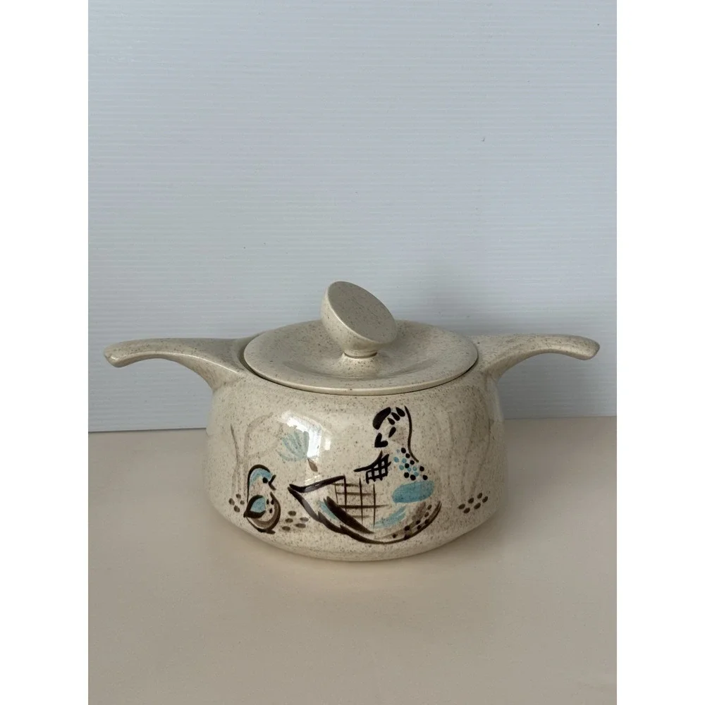 Red Wing Vtg Pottery Bob White Quail 2qt Casserole Dish w/ Lid Cottage Core MCM